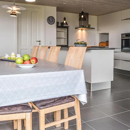 Holiday home Blabaer